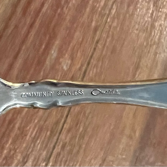 Sold - Picture 5 of 5